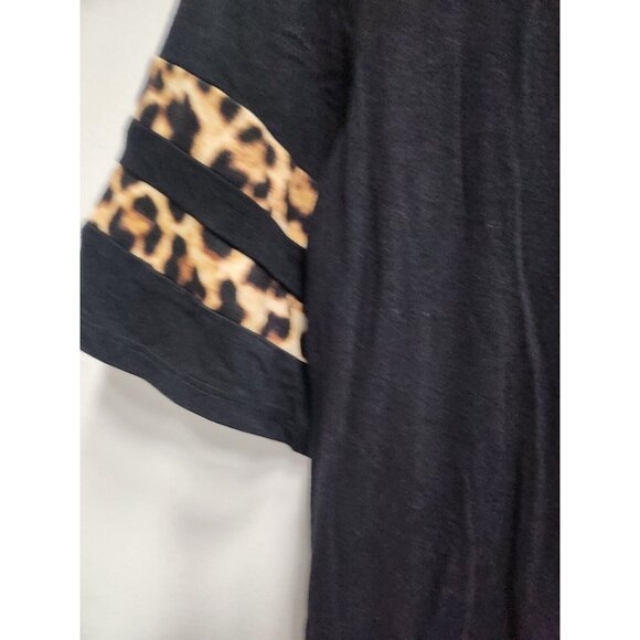 Egs Womens Black Animal Print Trim Tunic Top Medium Short Sleeve V Neck BOHO Tee - Picture 3 of 7